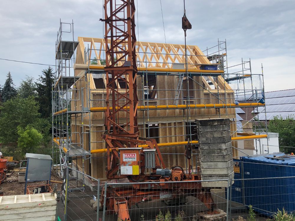 Wohnhaus Eindeckung Und Fassade